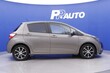 Toyota Yaris 1,5 Hybrid Active 5ov - 2,99% jopa 100000:n asti! - Kaksi rengaspakettia / Moottorilmmitin + sislmmitin / Peruutuskamera  /  Automaatti-ilmastointi / Vakionopeussdin., vm. 2019, 118 tkm (5 / 13)