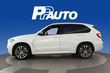 BMW X5 F15 M50d - 2,99% korko jopa 100000 saakka! Voimassa 31.10. saakka! - Individual nahat! Comfort istuimet, H/K, Comfort access, HUD, Mukautuvat Ledit, Webasto, vm. 2014, 248 tkm (2 / 40)