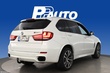 BMW X5 F15 M50d - 2,99% korko jopa 100000 saakka! Voimassa 31.10. saakka! - Individual nahat! Comfort istuimet, H/K, Comfort access, HUD, Mukautuvat Ledit, Webasto, vm. 2014, 248 tkm (4 / 40)