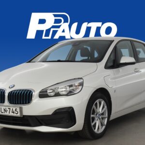 BMW 225
